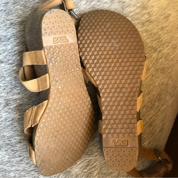 TEVA Mahonia strappy wedge cross strap sandal nubuck leather in camel color 8 - Picture 6 of 8